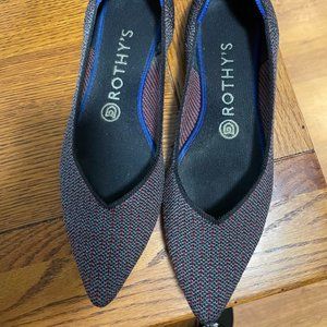 RARE Black and Red Point Rothy's Size 8